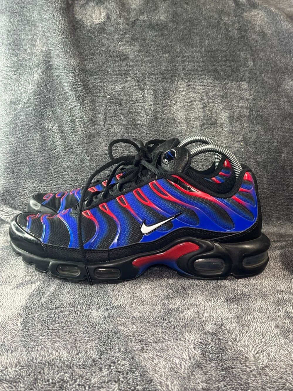 Nike Air Max Plus TN 'Spider-Man' - Men's Size 8 (Black/Hyper Royal/Red)
